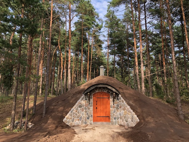 Kuidas hoida keldris talvevarusid?